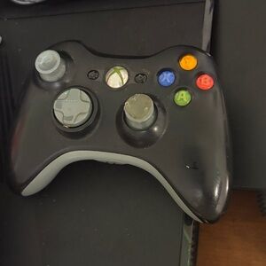 Black Wireless Gaming Controller